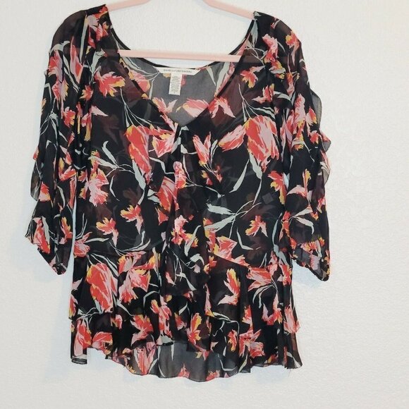Diane von Furstenberg Benedetta Tulip Silk Chiffon Blouse Size 2 - Picture 2 of 8